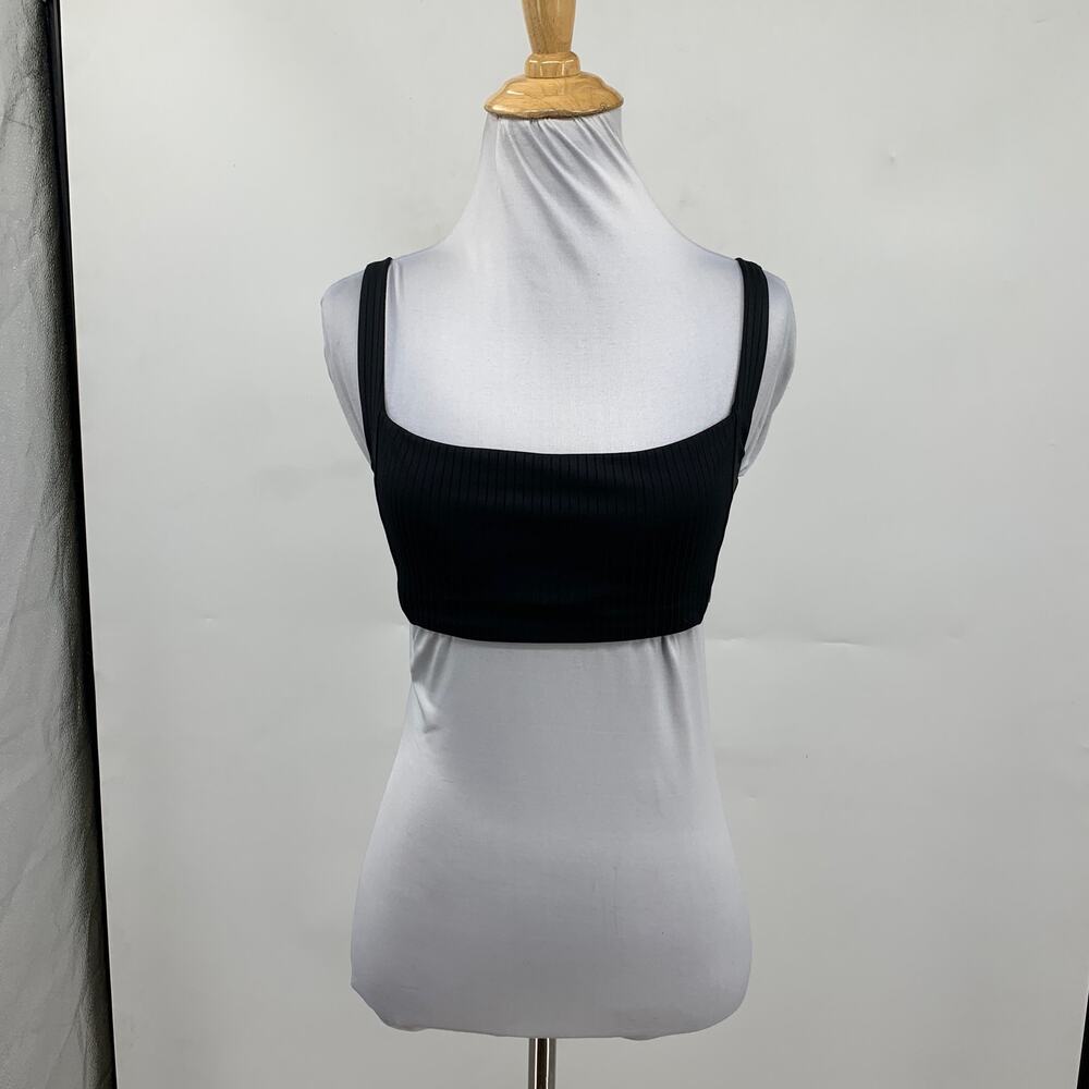 Vuori Sports Bra Womens S Small Black Inversion Ribbed Padded Textured Yoga Top